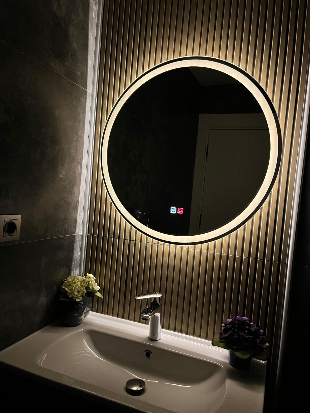 Buğu Çözücülü, Dokunmatik Tuşlu, LED Işıklı Dikdörtgen Banyo Aynası ...
