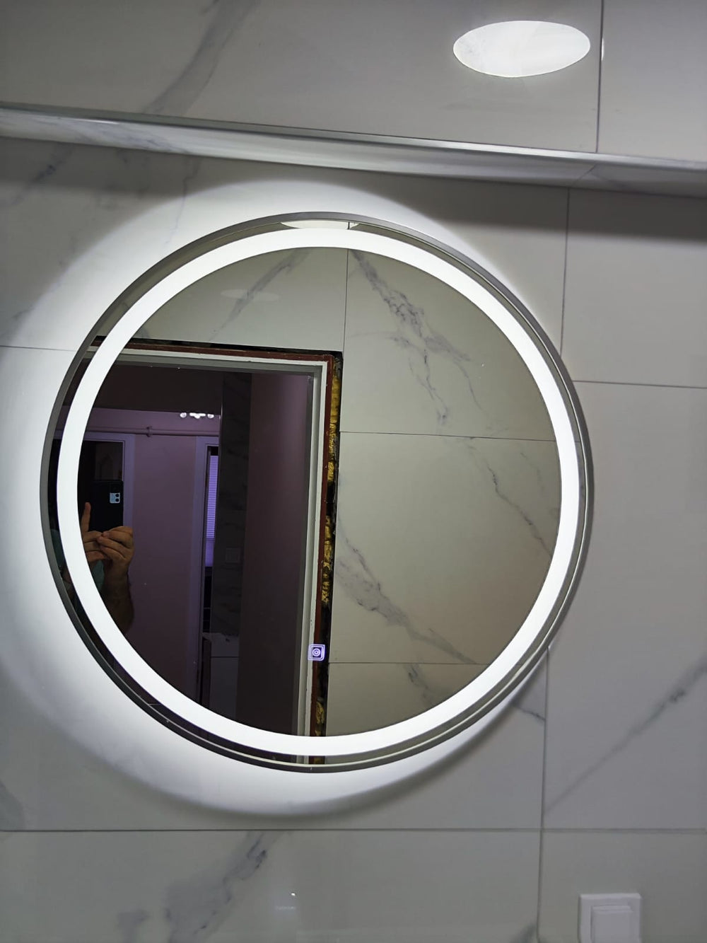 Buğu Çözücülü, Dokunmatik Tuşlu, LED Işıklı Yuvarlak Banyo Aynası - Gü ...