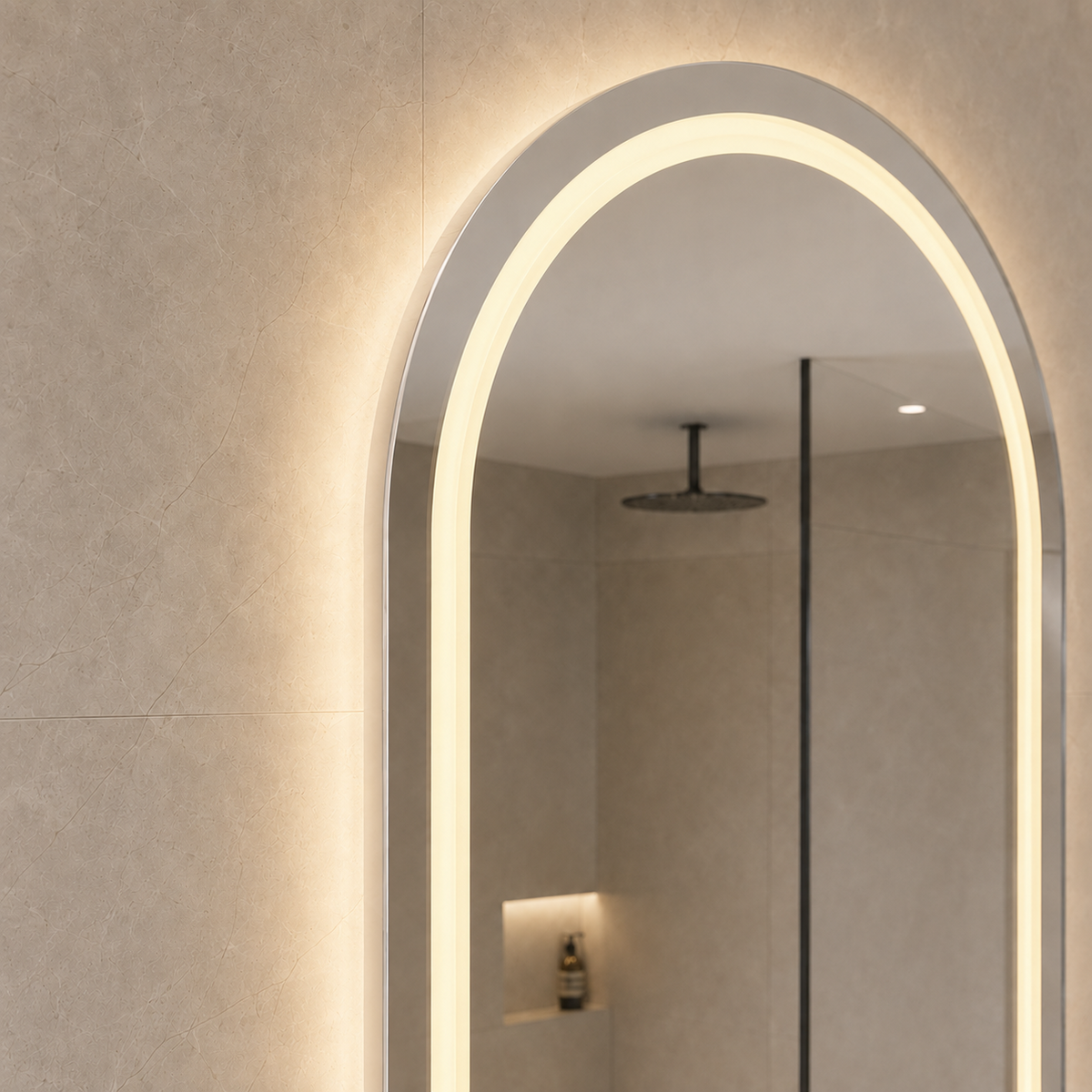 Dokunmatik Tuşlu ve LED Işıklı Oval Banyo Aynası - Gün Işığı